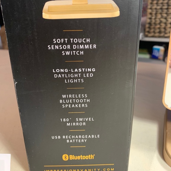 bluetooth vanity mirror - Picture 4 of 4